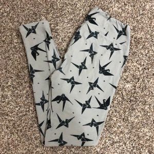 LuLaRoe OS Origami Crane leggings